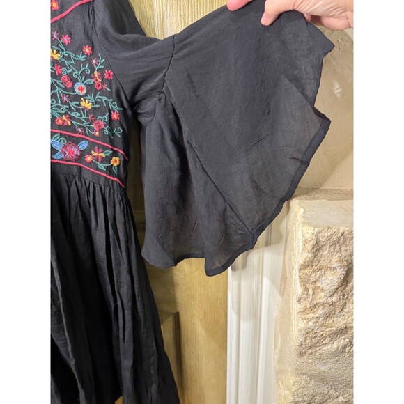 Umgee Black Flowy Embroidered Dress Medium Boho Festival size M - Picture 6 of 9